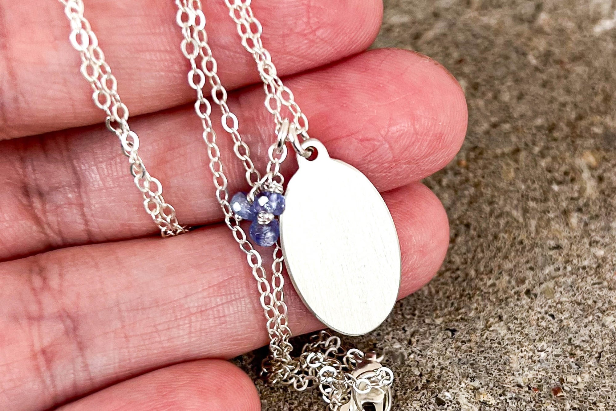 Holly Necklace (December)