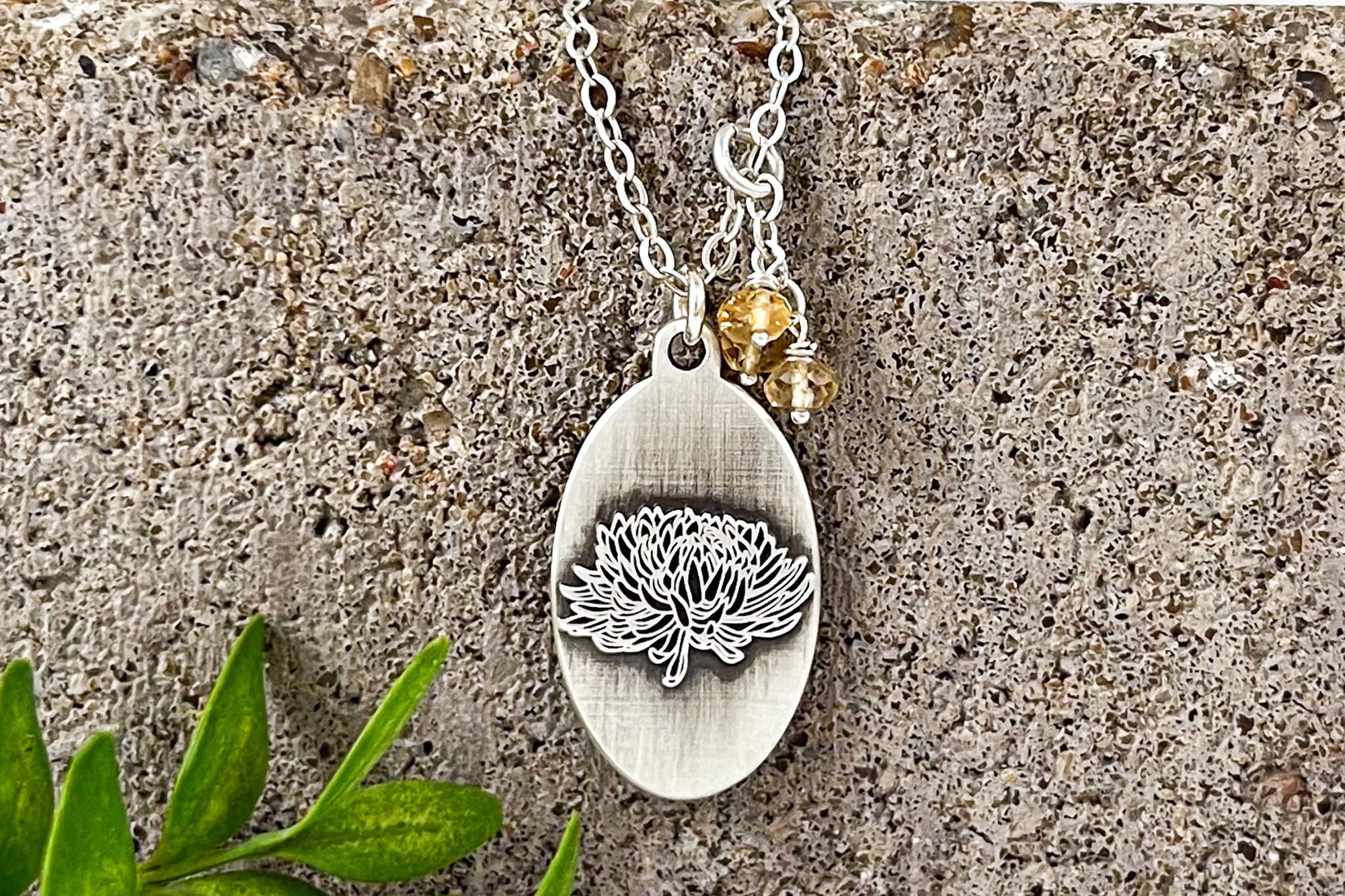 Chrysanthemum Necklace (November)