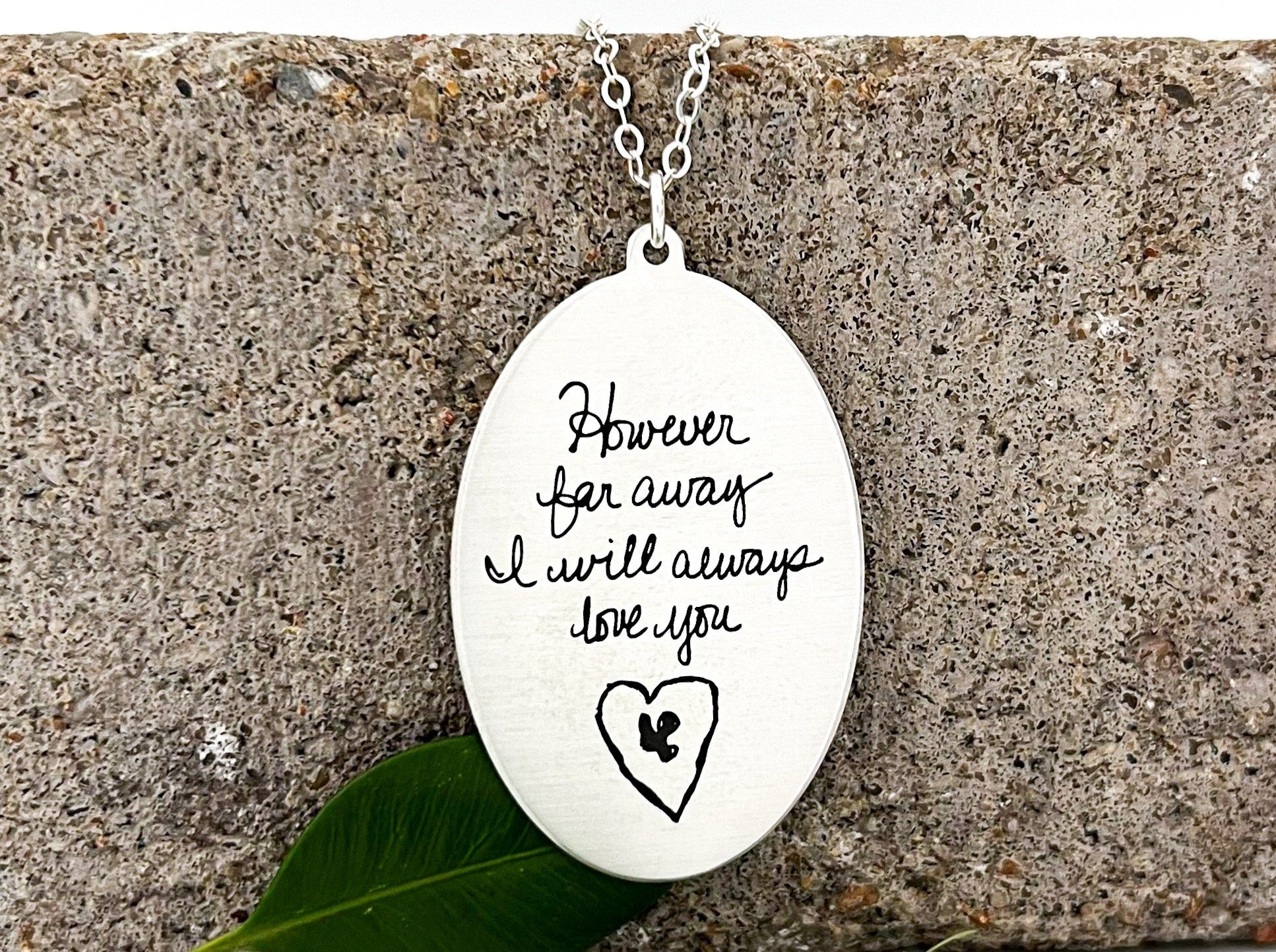 Casey Necklace | Memorial Necklace Engraved With Your Writing, Fingerprints and Doodles | Large Oval Shaped | Scripted Jewelry | House of Jaco